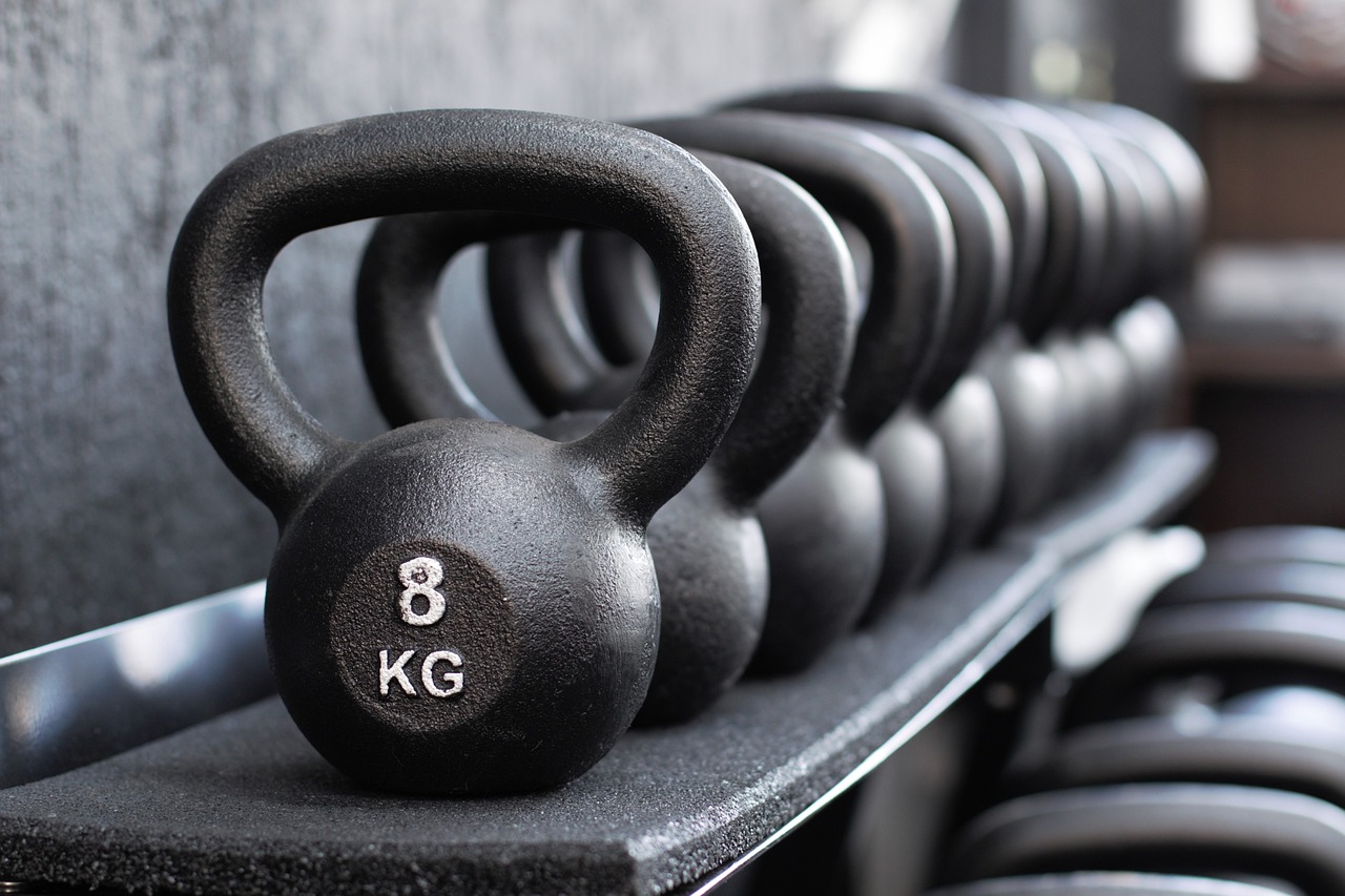 4 Erstaunliche Vorteile von Kettlebell -Schaukeln