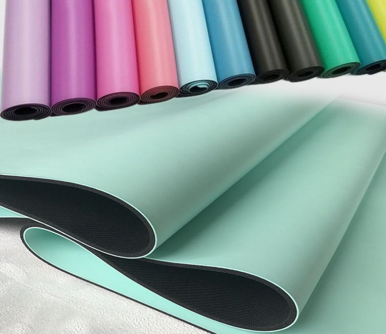 PU-Gummi-Yogamatte mit hoher Dichte mit überlegenem Griff für heißes Yoga