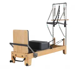Pilates -Reformer mit Turm