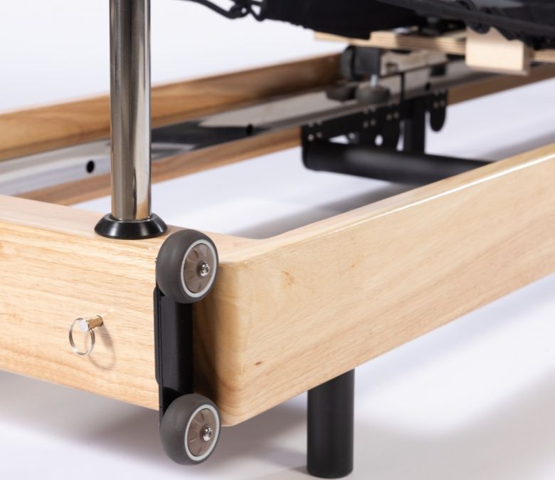 No-Yoint Eiche Foldable Pilates Reformer
