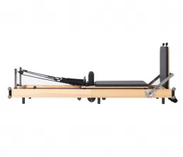 No-Yoint Eiche Foldable Pilates Reformer