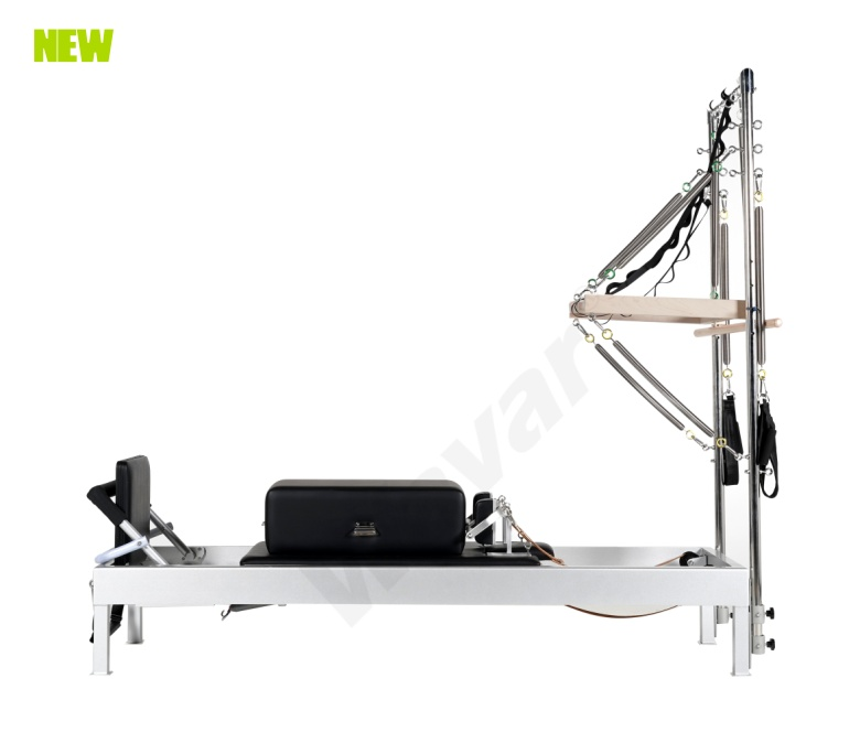 Klassischer Pilates Reformer mit Turm