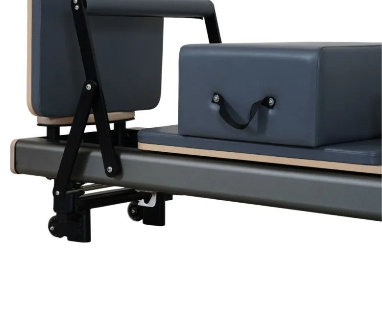 Gunmetal Grey Anodized Aluminium Pilates Reformer Bett