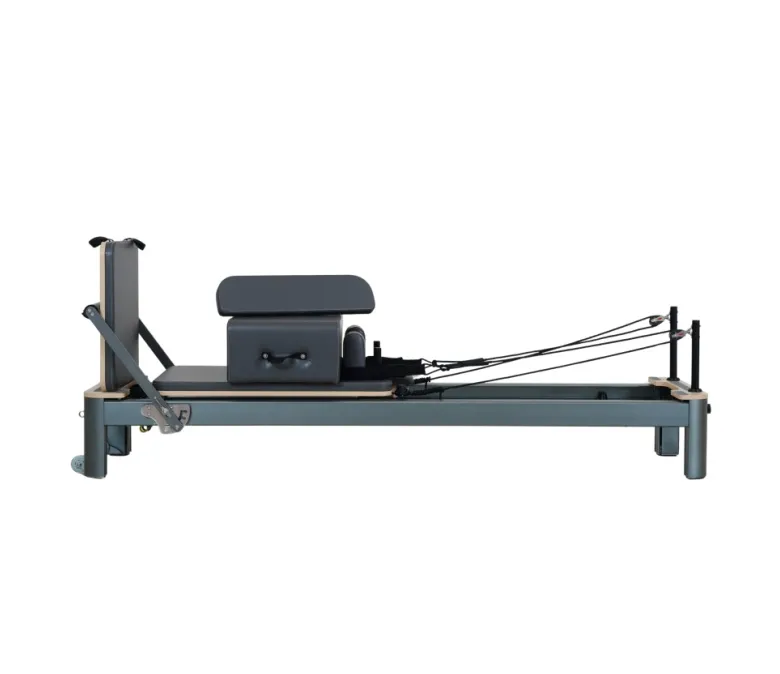 Anodierter Gunmetal Grey Pilates Reformer 4.0