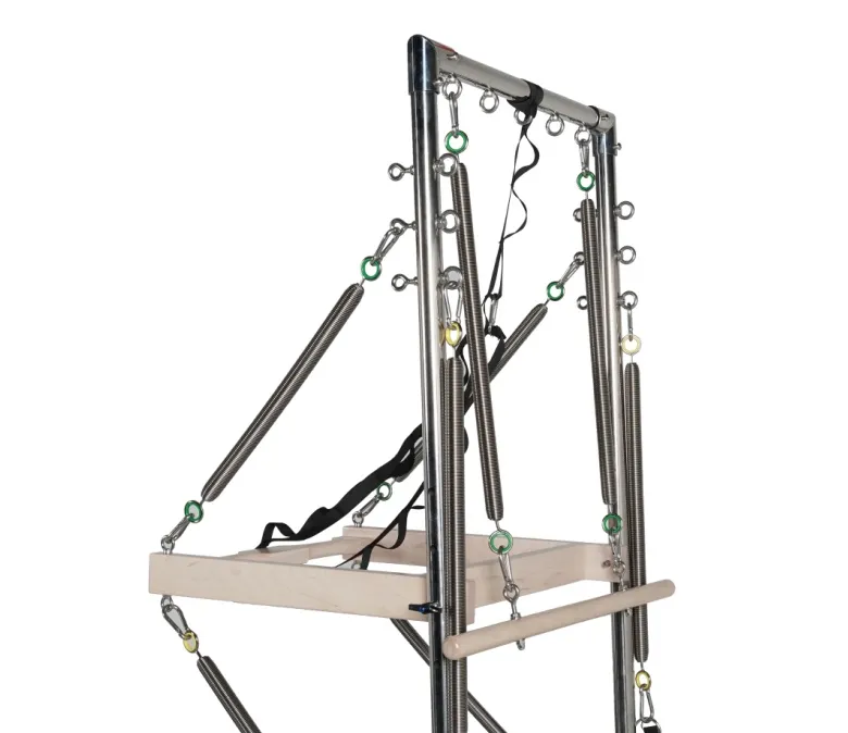Klassischer Pilates -Reformer mit Turm
