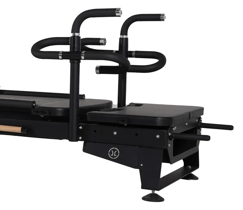 Pilates Reformer Machine mit rotierenden Griffen