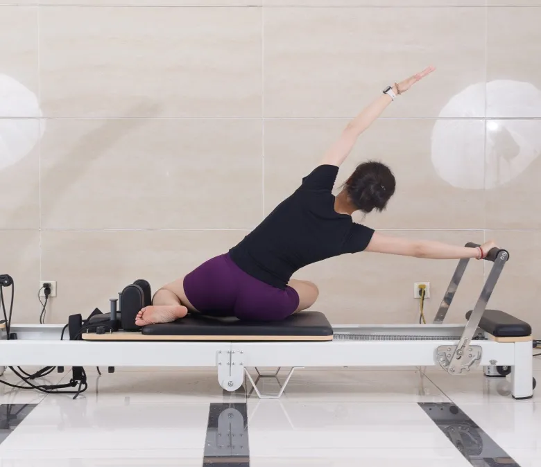 Weiße Aluminium Faltbare Pilates -Reformer zum Verkauf