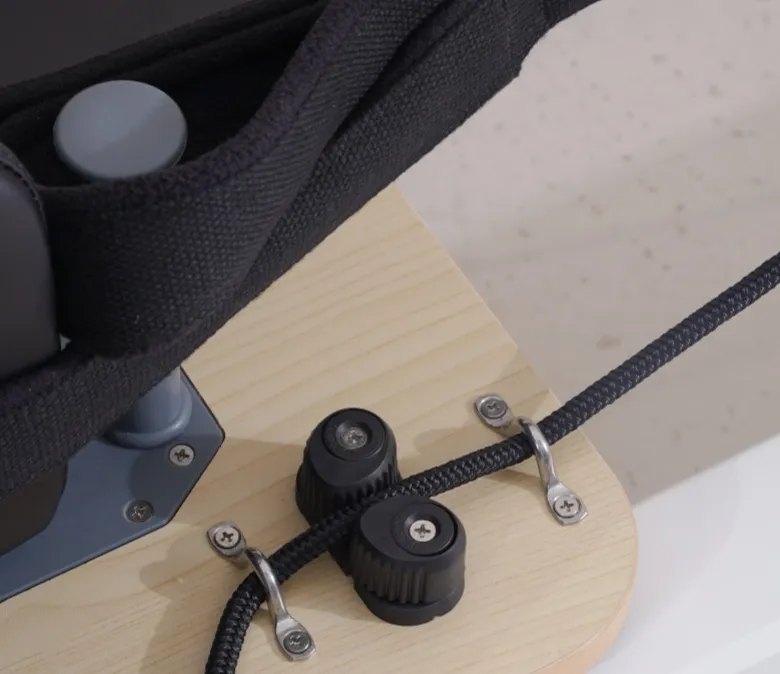 Weißer Faltbarer Pilates-Reformer Aus Aluminium Zu Verkaufen