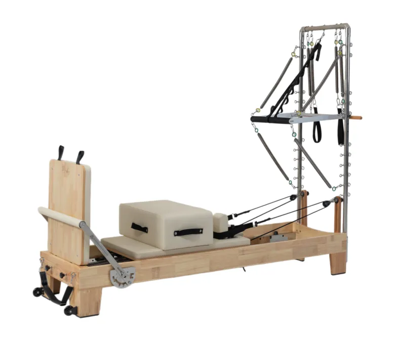 Pilates-Reformer mit Turm